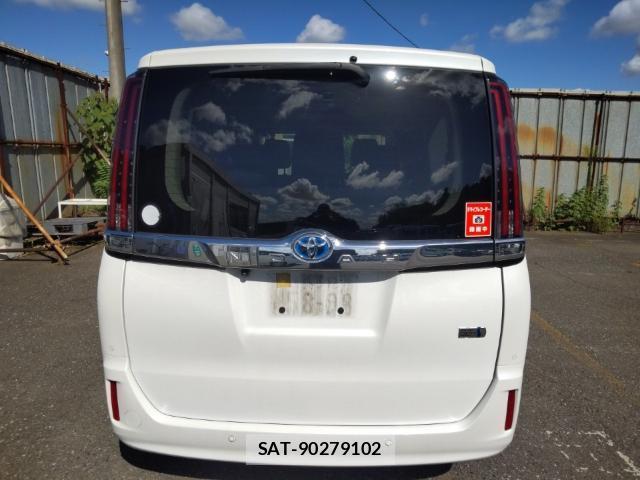 Toyota NOAH 2021-07 8546569-1