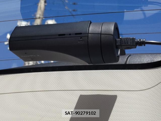 Toyota NOAH 2021-07 8546569-17