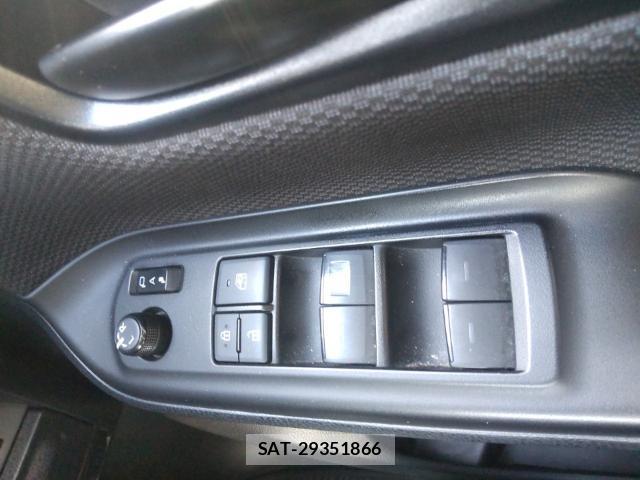 Toyota NOAH 2021-08 8546571-13