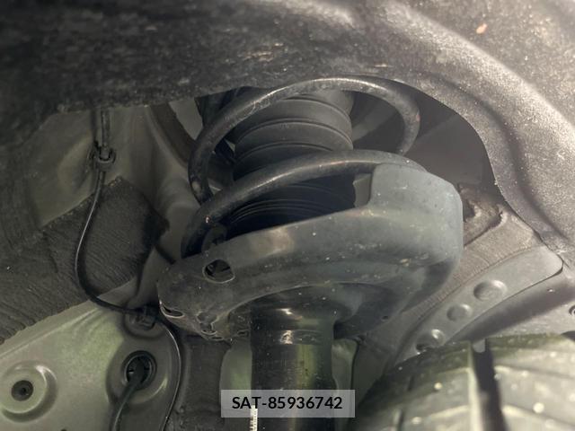 Toyota NOAH 2023-02 8546692-19