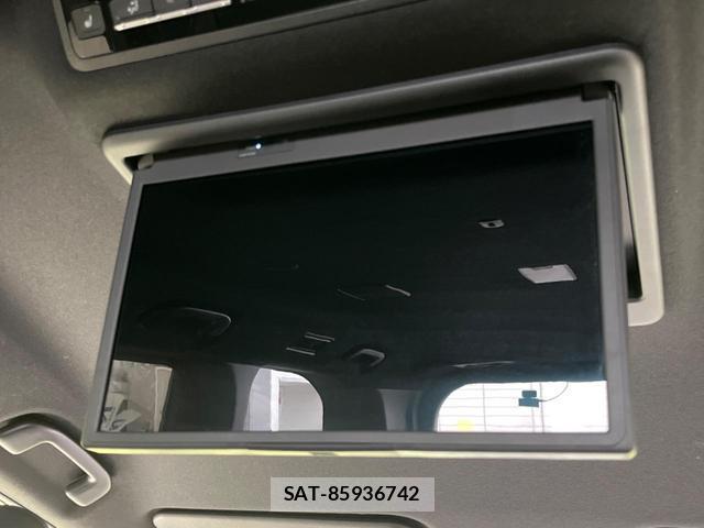 Toyota NOAH 2023-02 8546692-2