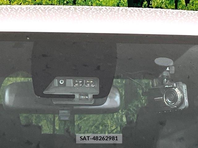 Toyota NOAH 2019-09 8546836-2