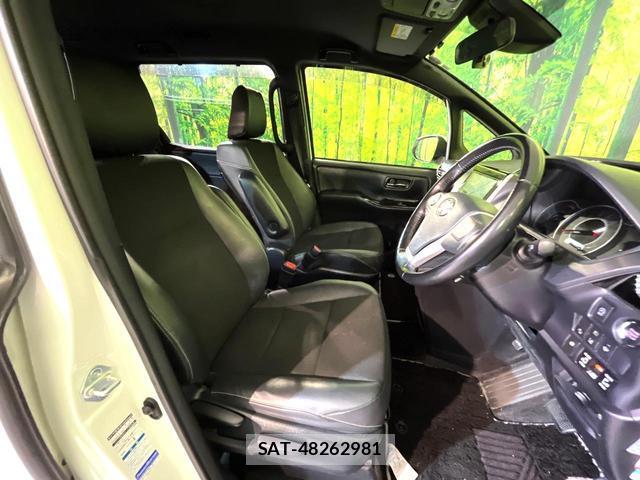 Toyota NOAH 2019-09 8546836-7