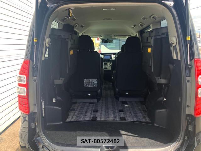 Toyota NOAH 2013-02 8547168-12