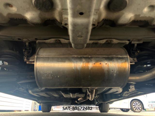 Toyota NOAH 2013-02 8547168-18