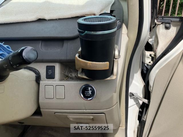 Toyota NOAH 2009-07 8547349-10