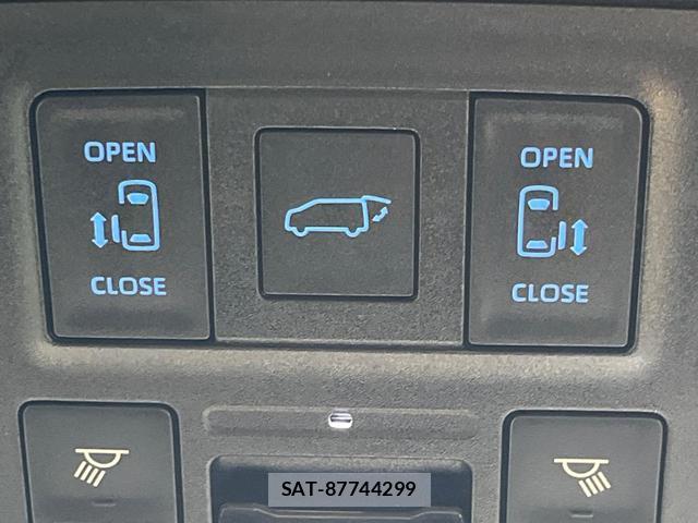 Toyota NOAH 2024-02 8547359-5