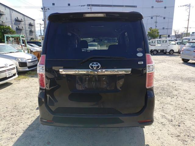 Toyota NOAH 2009-07 8547534-3