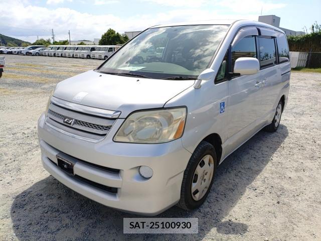 Toyota NOAH 2006-02 8547562-0