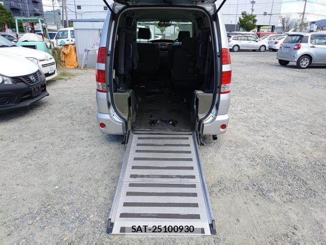 Toyota NOAH 2006-02 8547562-5