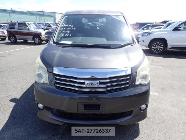 Toyota NOAH 2012-05 8547954-9