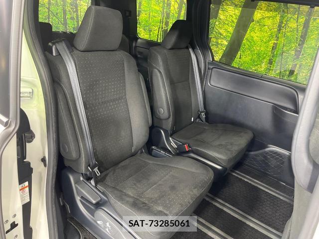 Toyota NOAH 2021-11 8548080-8