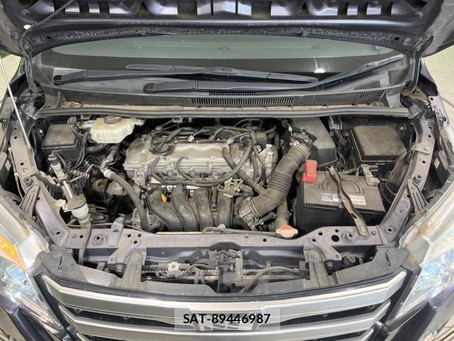 Toyota NOAH 2017-01 8548083-17