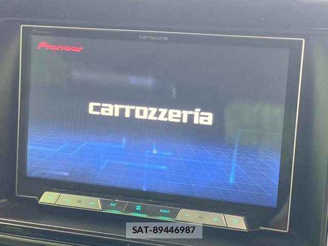 Toyota NOAH 2017-01 8548083-2