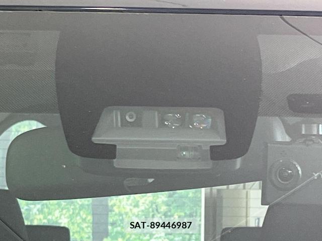 Toyota NOAH 2017-01 8548083-4