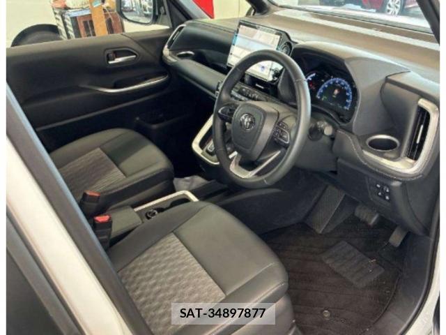 Toyota NOAH 2025-12 8548118-2