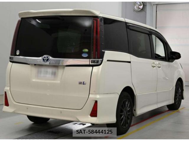 Toyota NOAH 2020-07 8548278-1