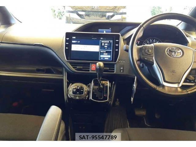 Toyota NOAH 2018-12 8548283-2