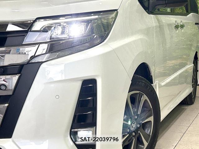 Toyota NOAH 2019-05 8548638-12