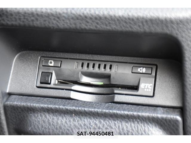 Toyota NOAH 2021-12 8548654-15