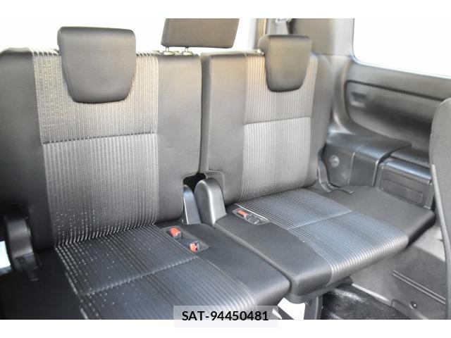 Toyota NOAH 2021-12 8548654-19