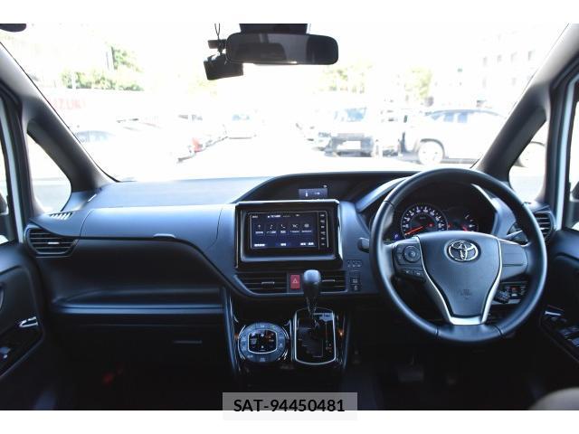 Toyota NOAH 2021-12 8548654-9