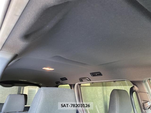 Toyota NOAH 2020-03 8548659-11