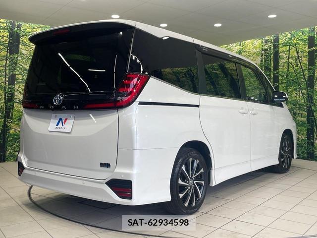 Toyota NOAH 2023-10 8549015-17