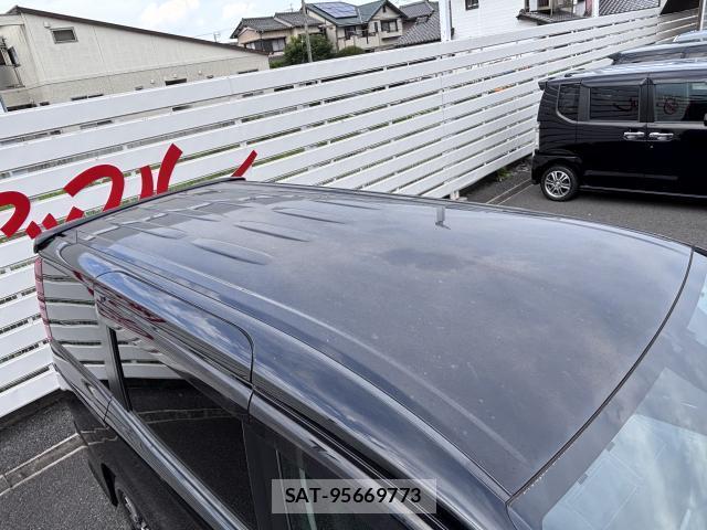 Toyota NOAH 2019-10 8549034-6