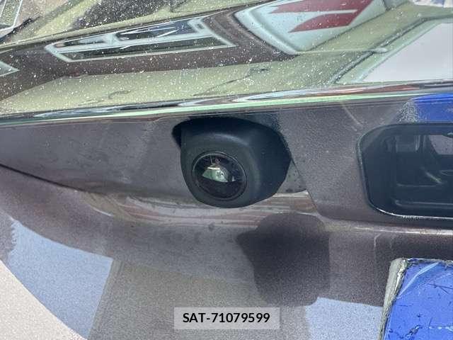 Toyota NOAH 2017-06 8549114-13
