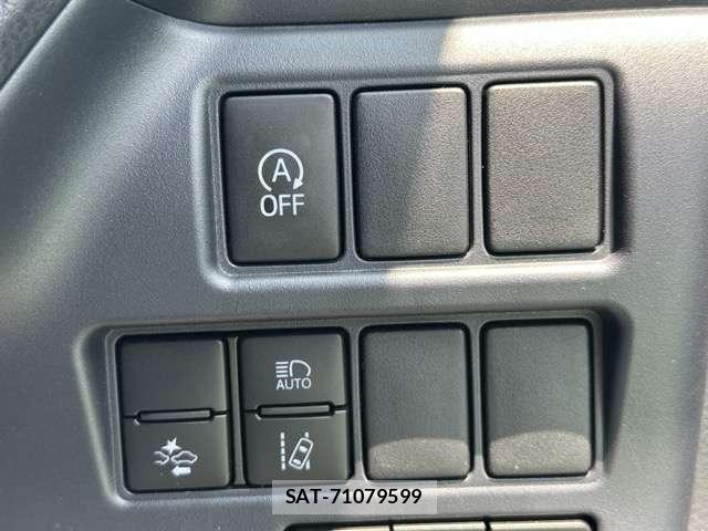 Toyota NOAH 2017-06 8549114-15