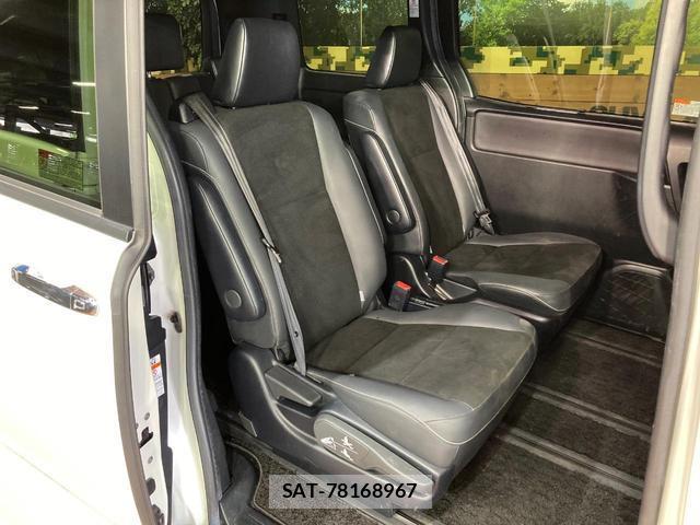 Toyota NOAH 2020-12 8549163-9