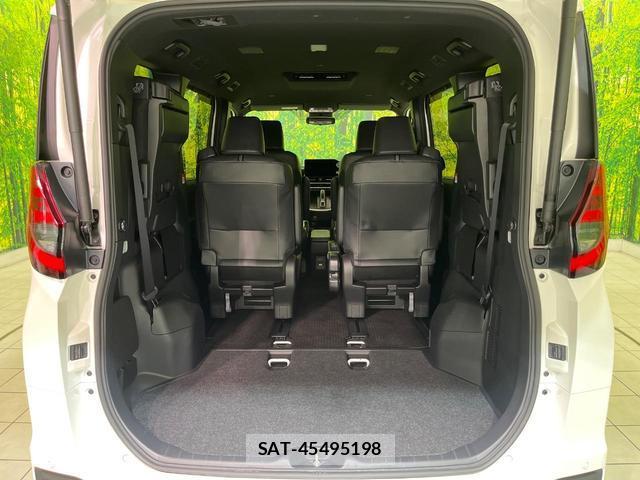 Toyota NOAH 2023-09 8549203-10