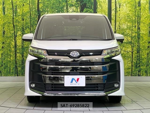 Toyota NOAH 2025-10 8549212-14