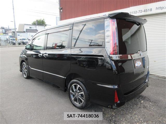 Toyota NOAH 2019-08 8549470-3