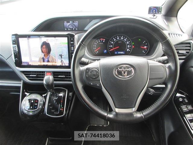 Toyota NOAH 2019-08 8549470-8