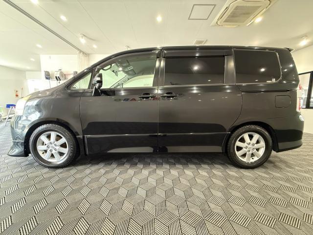 Toyota NOAH 2008-01 8549481-16