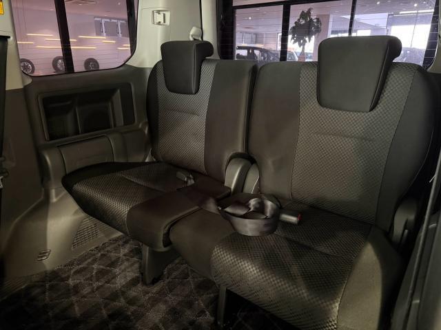 Toyota NOAH 2008-01 8549481-3