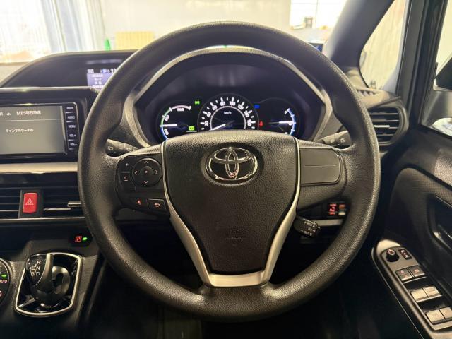 Toyota NOAH 2021-08 8549482-4