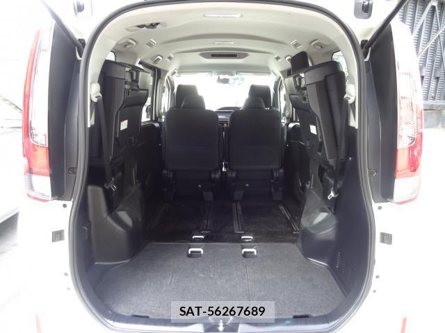 Toyota NOAH 2015-05 8549724-16