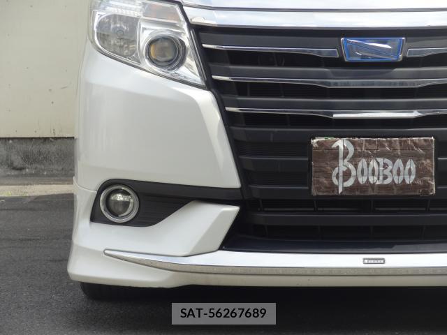 Toyota NOAH 2015-05 8549724-9