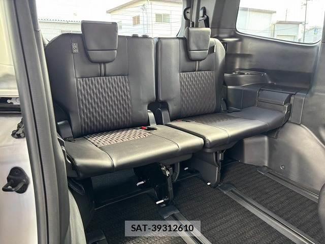 Toyota NOAH 2022-02 8549736-11