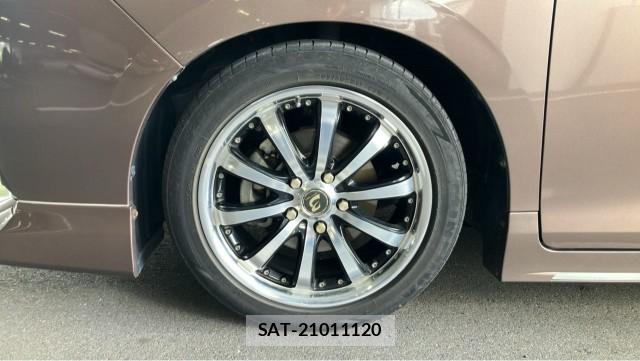Toyota NOAH 2016-03 8550277-8