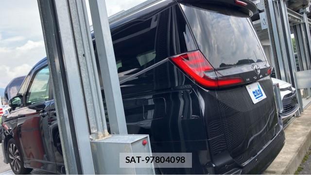 Toyota NOAH 2022-09 8550447-1