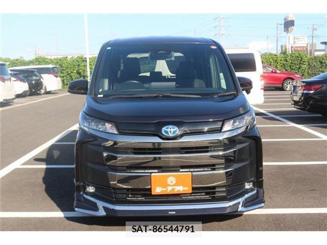 Toyota NOAH 2025-03 8550744-6