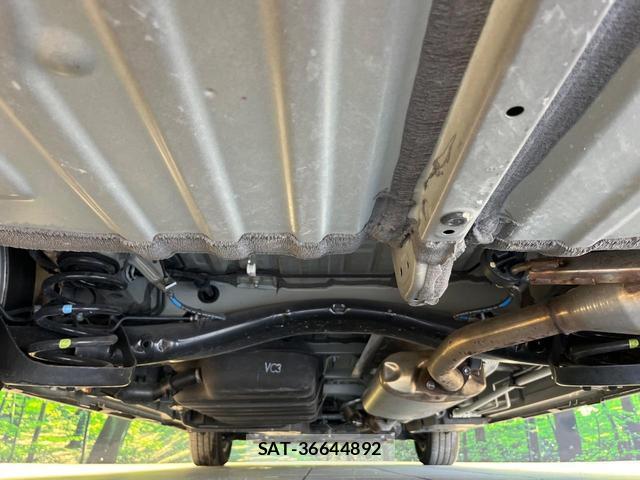 Toyota NOAH 2023-08 8550813-19