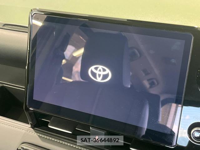 Toyota NOAH 2023-08 8550813-2