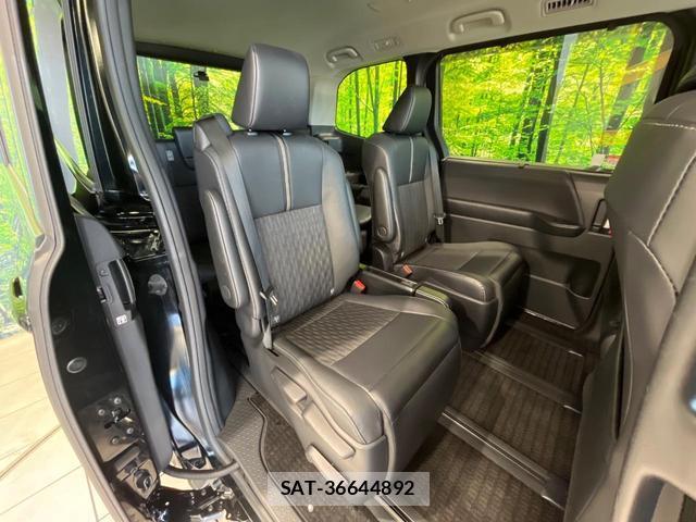 Toyota NOAH 2023-08 8550813-8