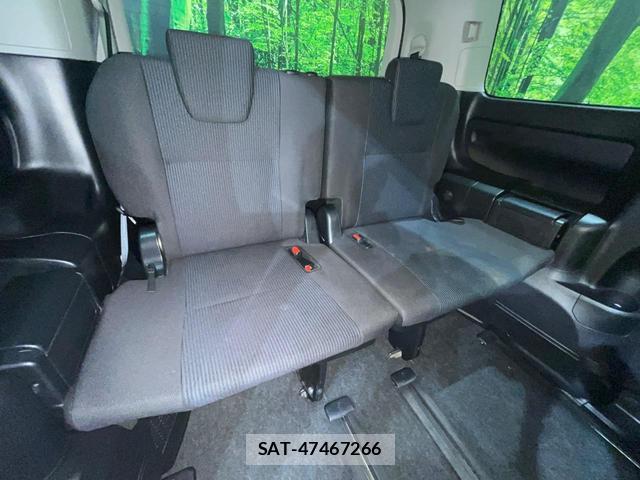 Toyota NOAH 2015-10 8550906-10