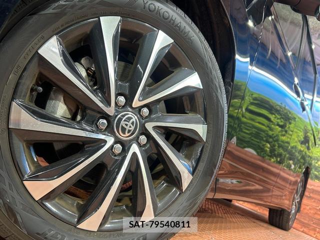 Toyota NOAH 2024-05 8550967-13